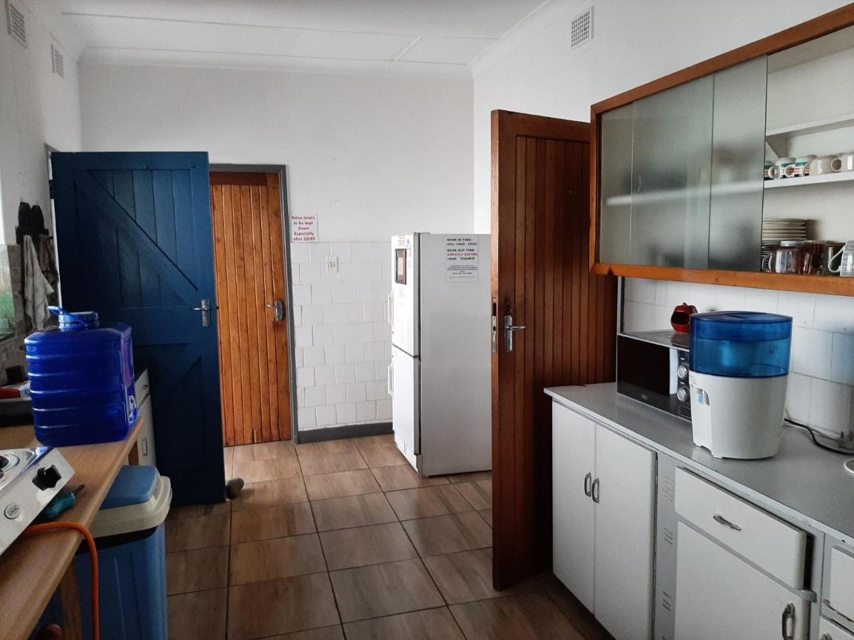 Elephant Walk Guesthouse And Back Packers بهالابوروا المظهر الخارجي الصورة