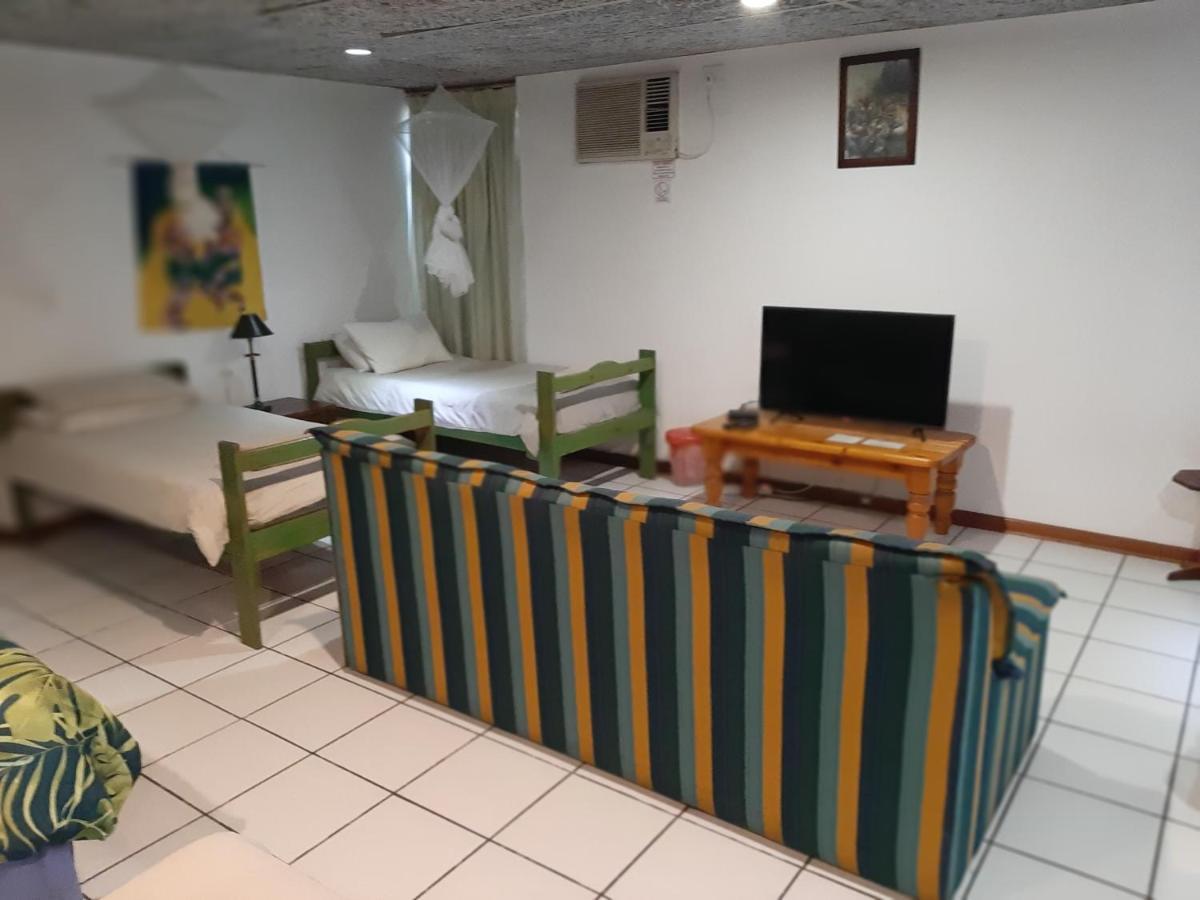 Elephant Walk Guesthouse And Back Packers بهالابوروا المظهر الخارجي الصورة
