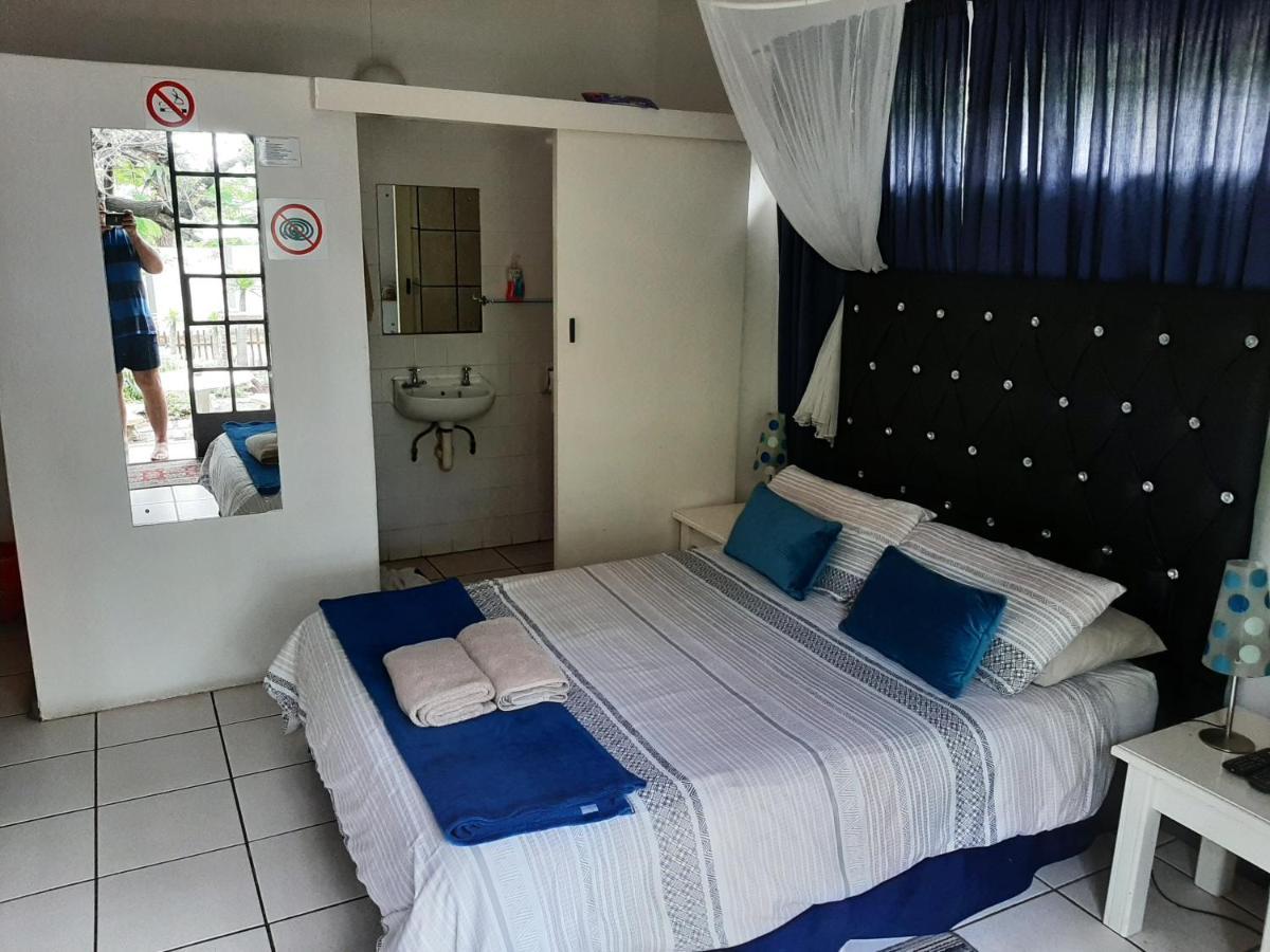 Elephant Walk Guesthouse And Back Packers بهالابوروا المظهر الخارجي الصورة