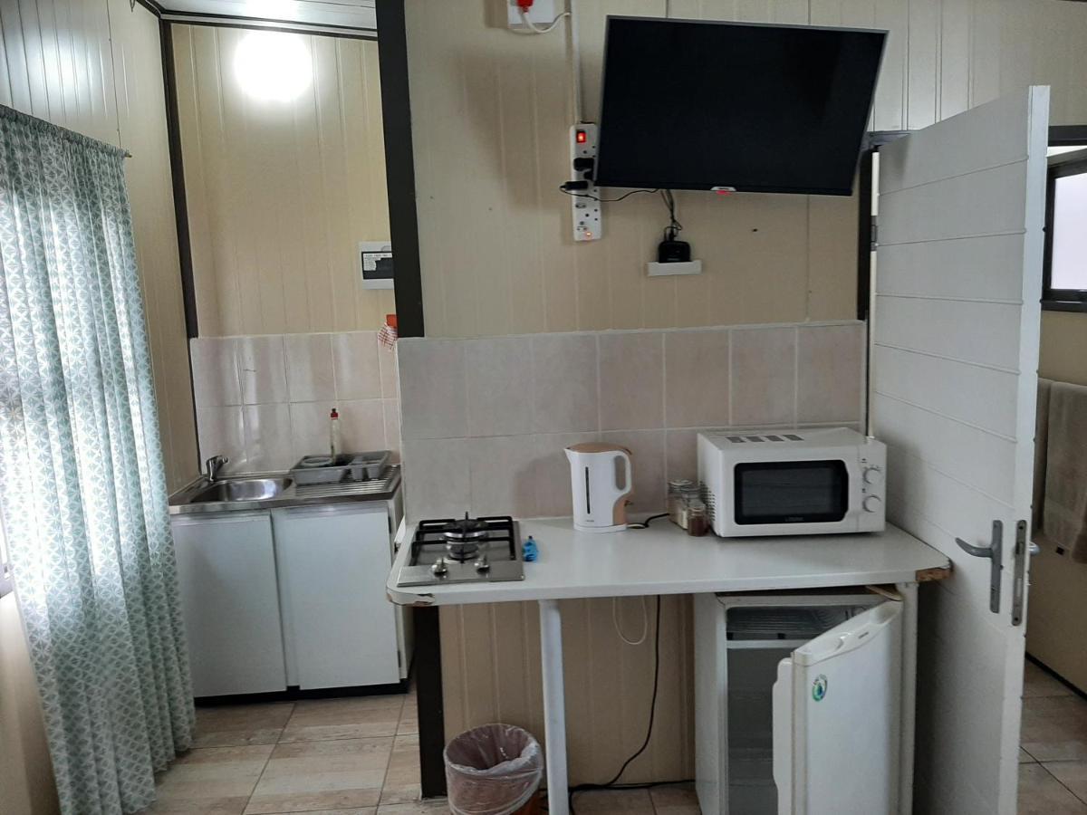 Elephant Walk Guesthouse And Back Packers بهالابوروا المظهر الخارجي الصورة