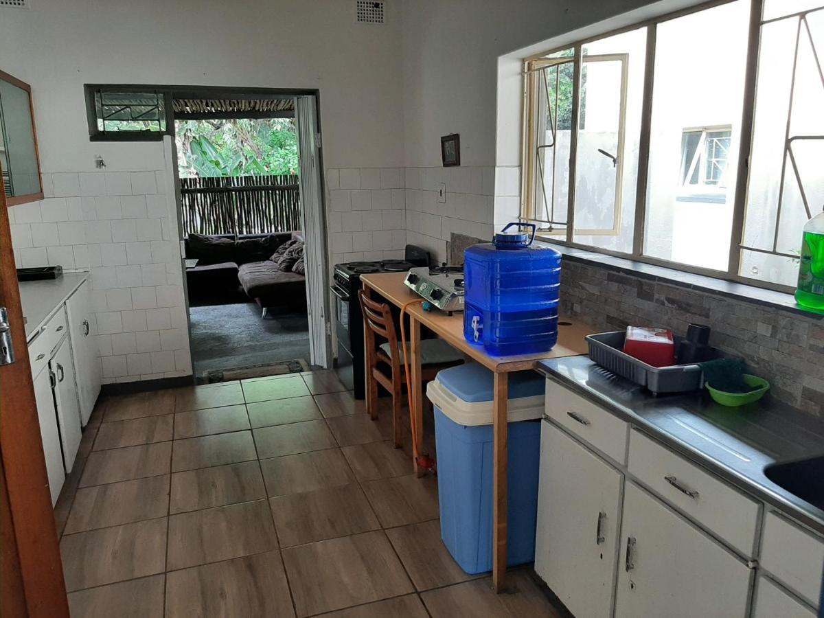 Elephant Walk Guesthouse And Back Packers بهالابوروا المظهر الخارجي الصورة
