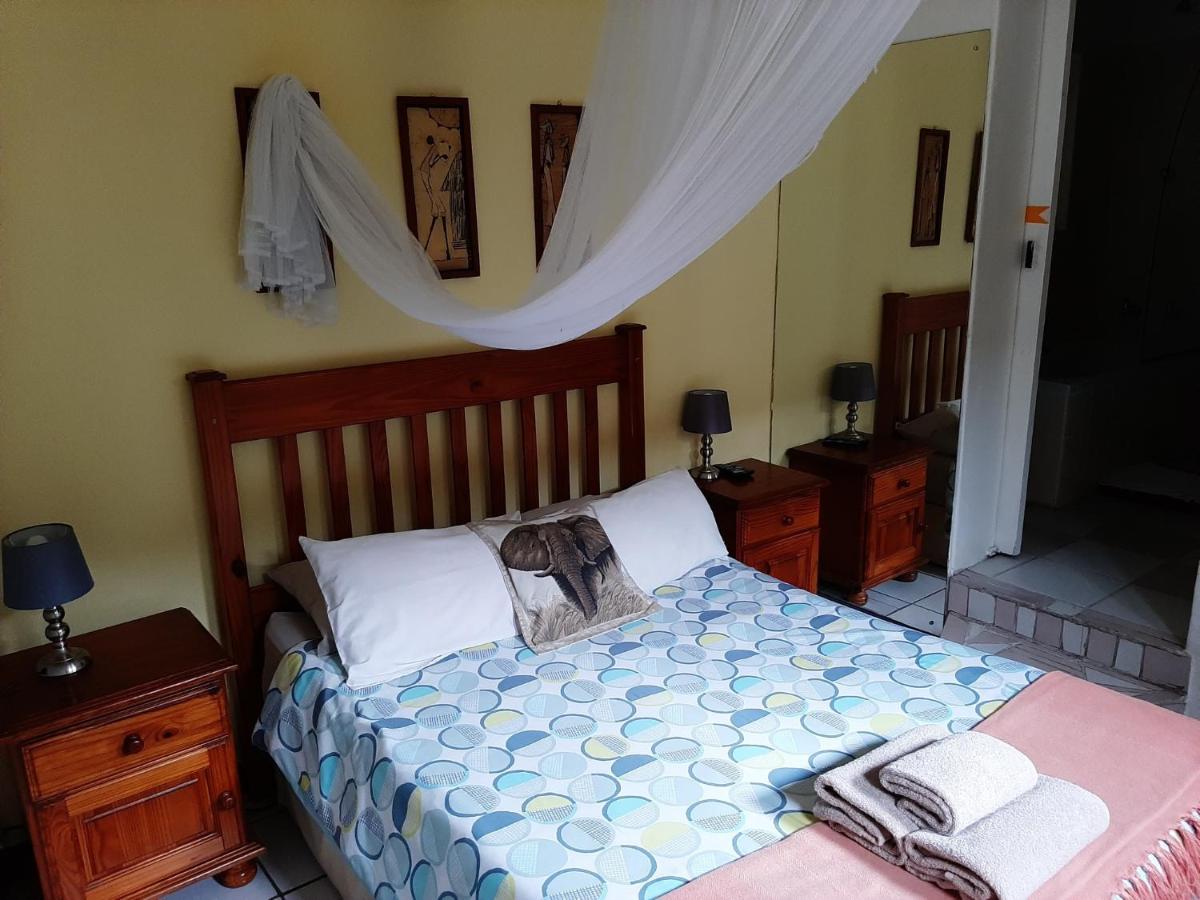 Elephant Walk Guesthouse And Back Packers بهالابوروا المظهر الخارجي الصورة