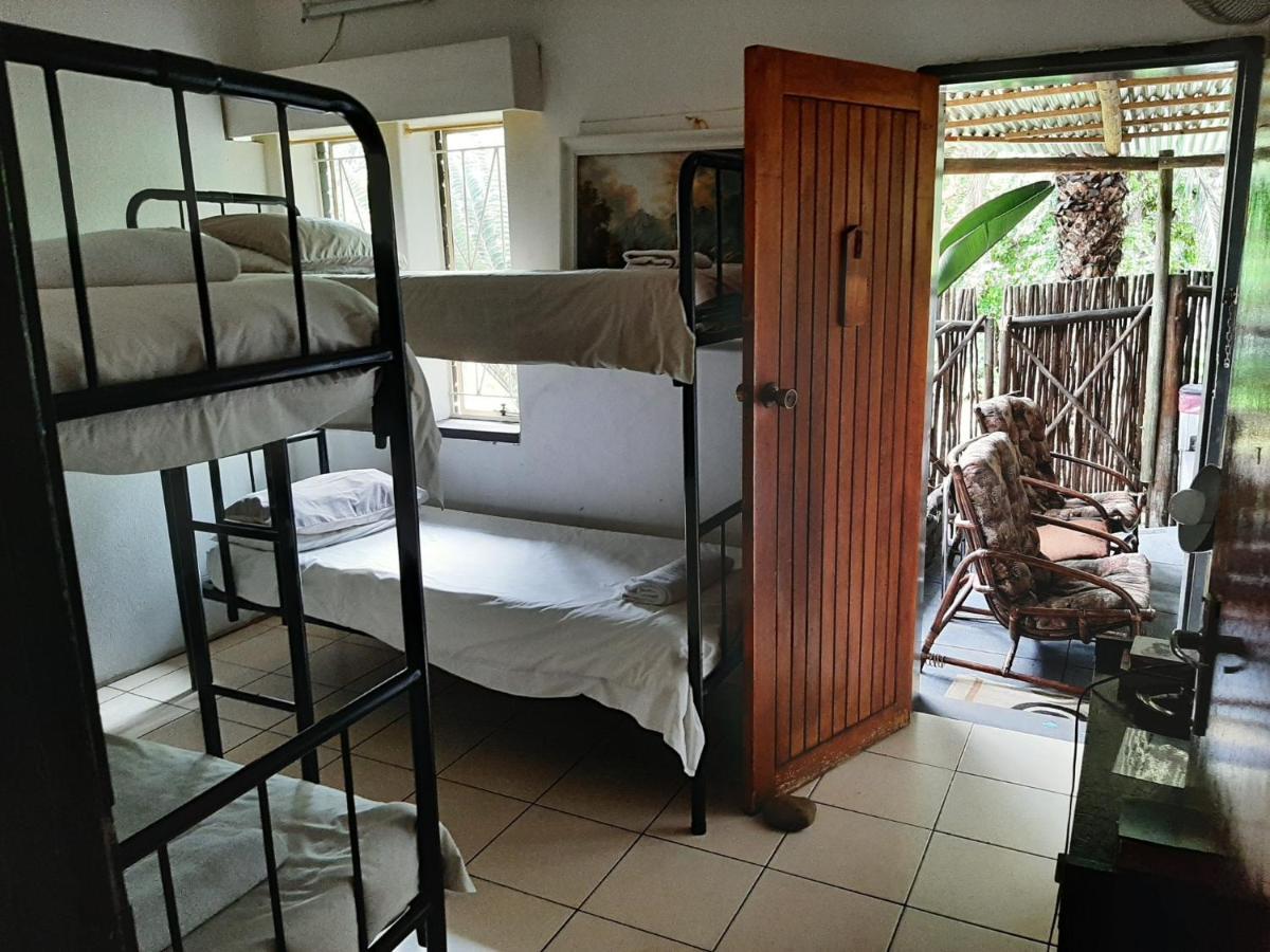 Elephant Walk Guesthouse And Back Packers بهالابوروا المظهر الخارجي الصورة