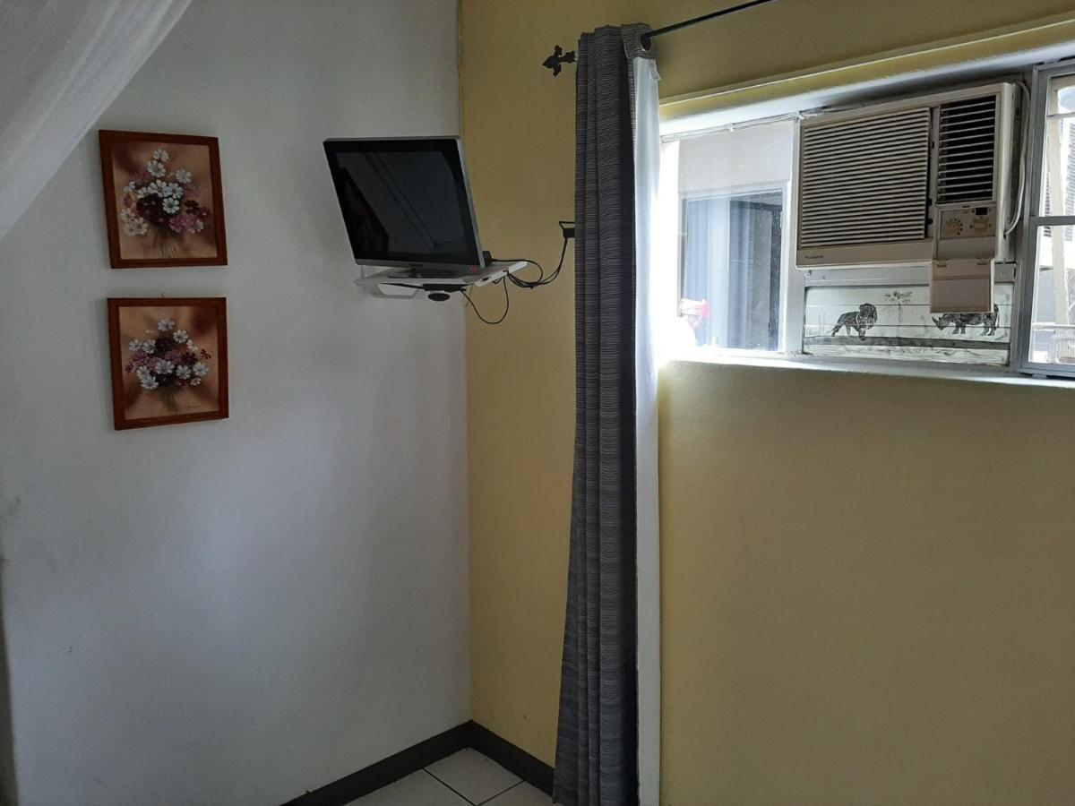 Elephant Walk Guesthouse And Back Packers بهالابوروا المظهر الخارجي الصورة
